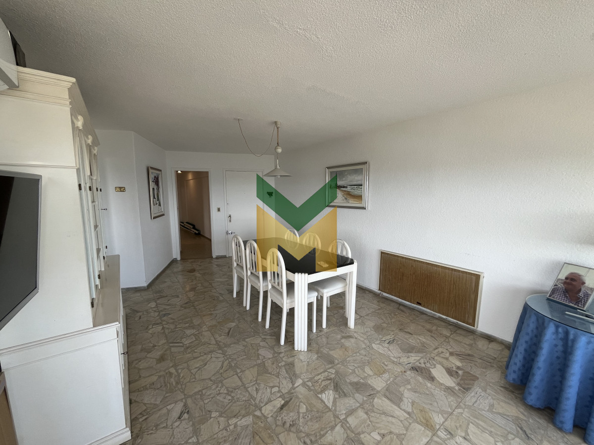Apartamento ID.5873 - Alquiler temporal frente al mar - 3 dormitorios con parrilla.