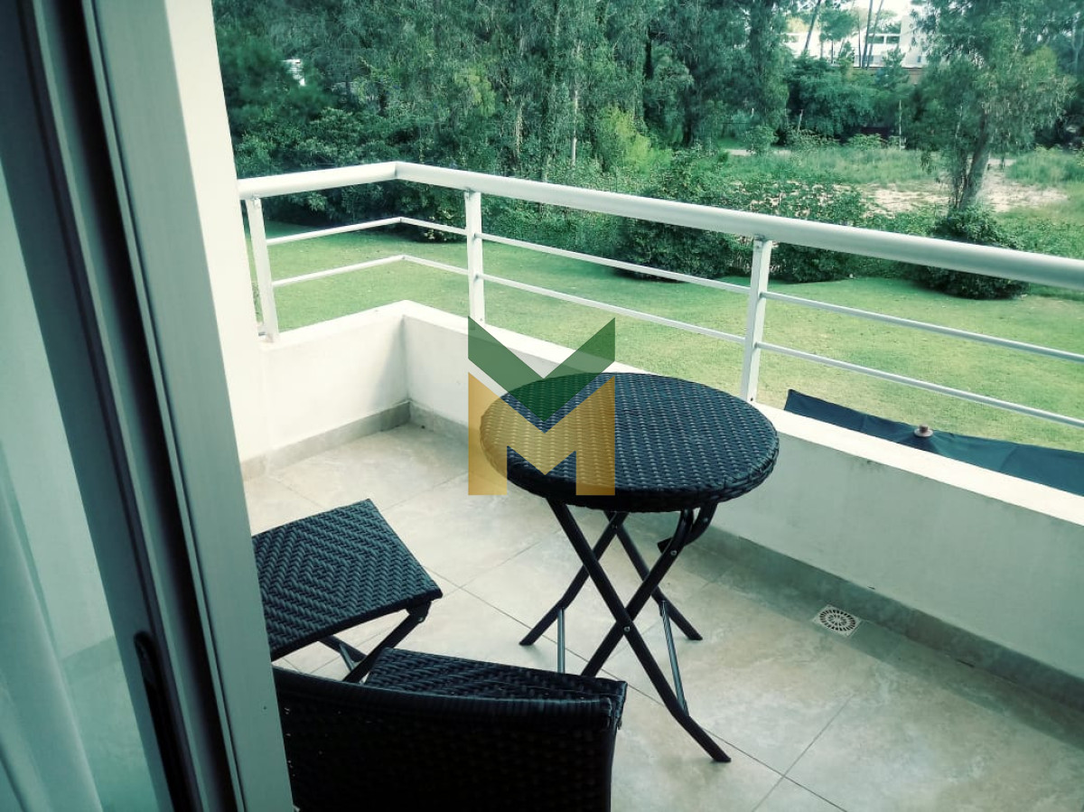 Apartamento ID.3802 - Alquiler en parada 22 