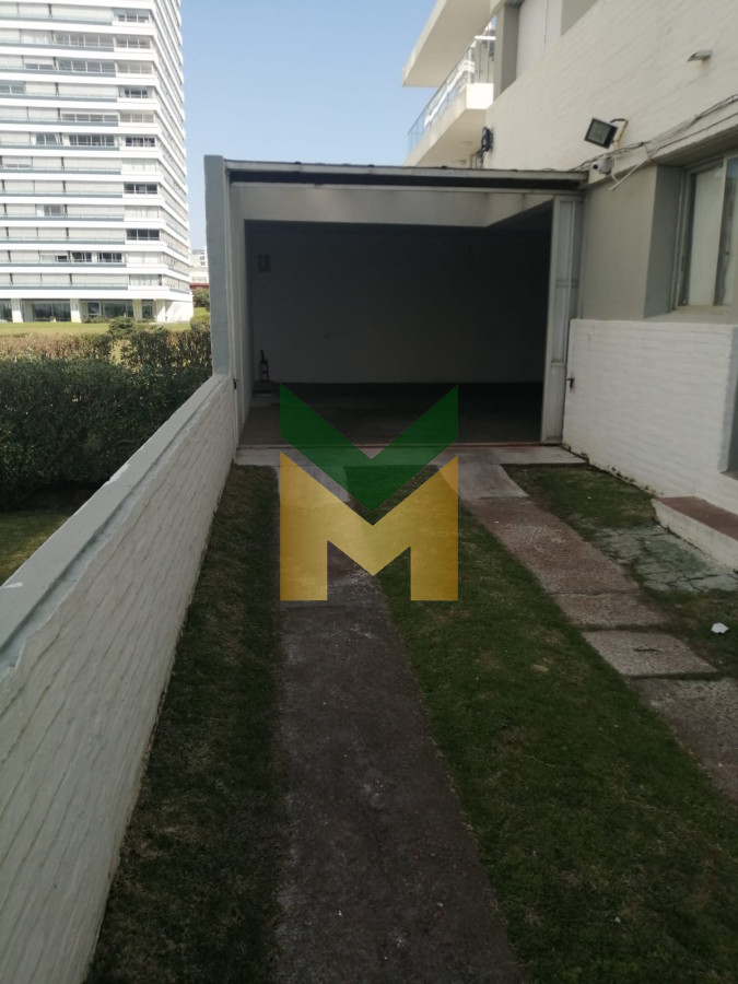 Apartamento ID.1960 - Apartamento en venta , Aidy Grill , Punta del Este 