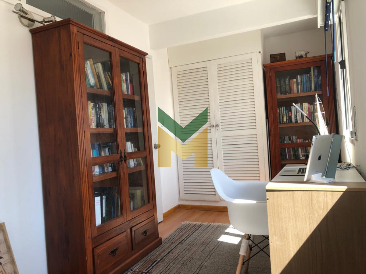 Apartamento ID.1383 - Hermoso  apartemnto en venta , Punta el este , Gorlero al 811