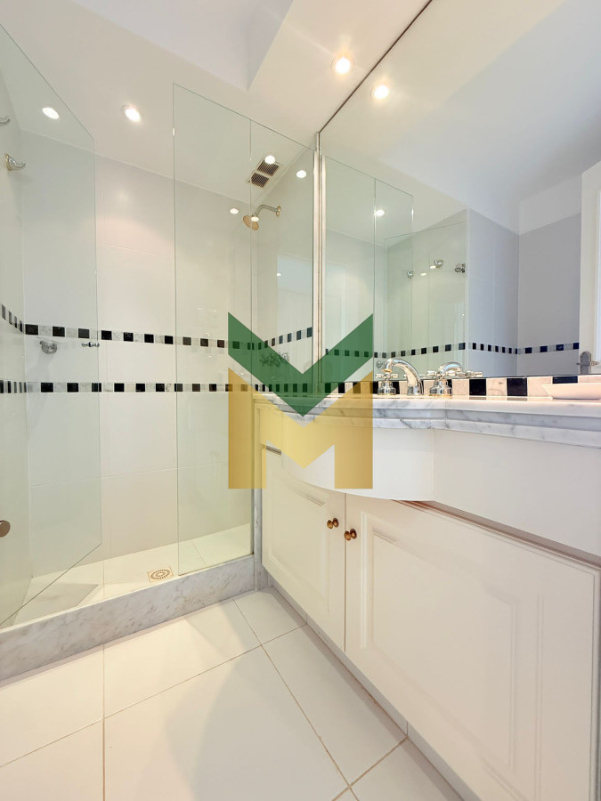 Apartamento ID.6866 - Apartamento en Venta frente al mar Playa Brava