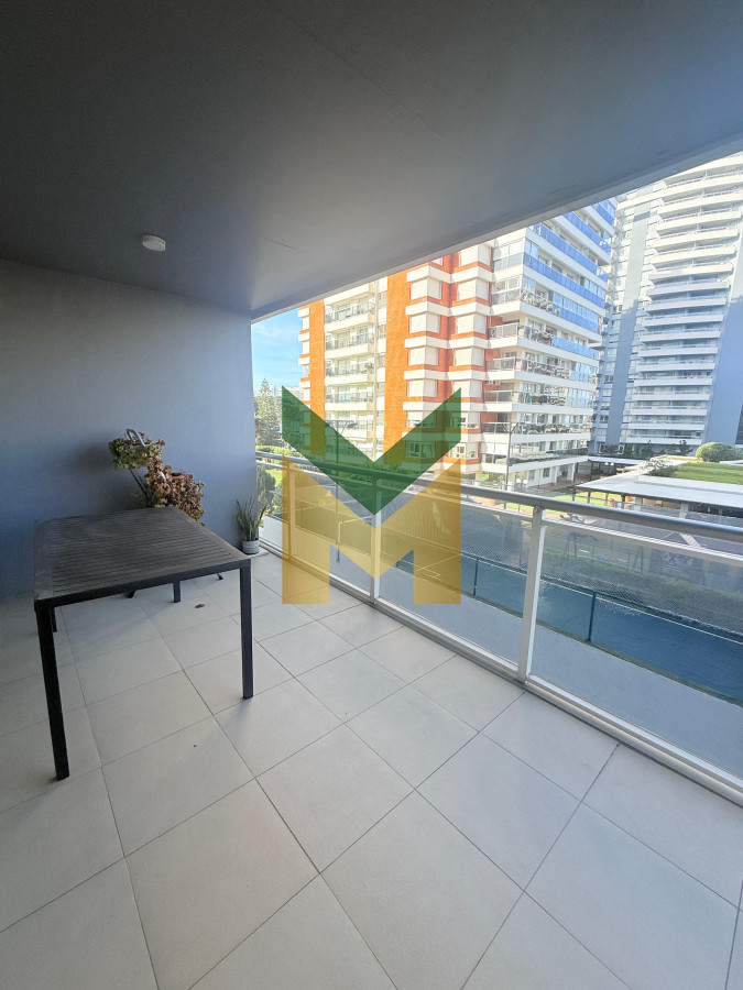 Apartamento ID.6831 - Apartamento en venta - 3 dormitorios Playa Brava