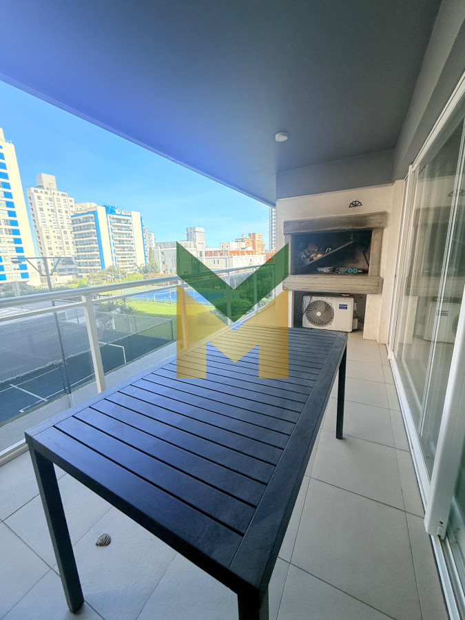 Apartamento ID.6831 - Apartamento en venta - 3 dormitorios Playa Brava