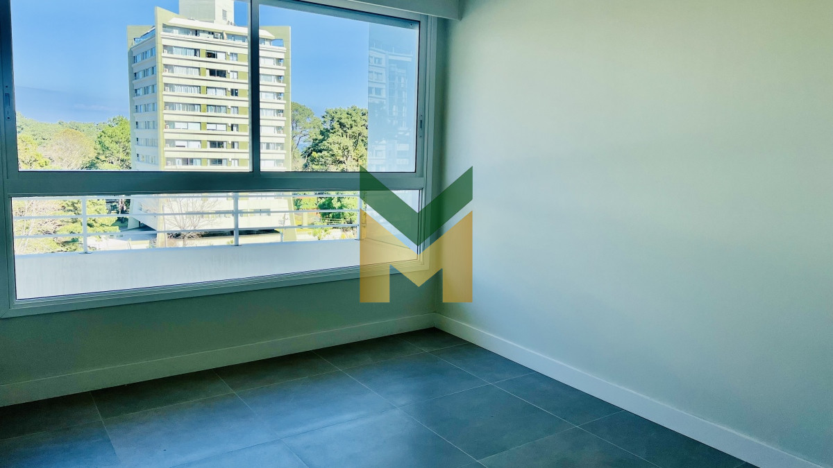 Apartamento ID.5790 - Greenlife. 1 Dormitrio con 2 baños. OPORTUNIDAD.