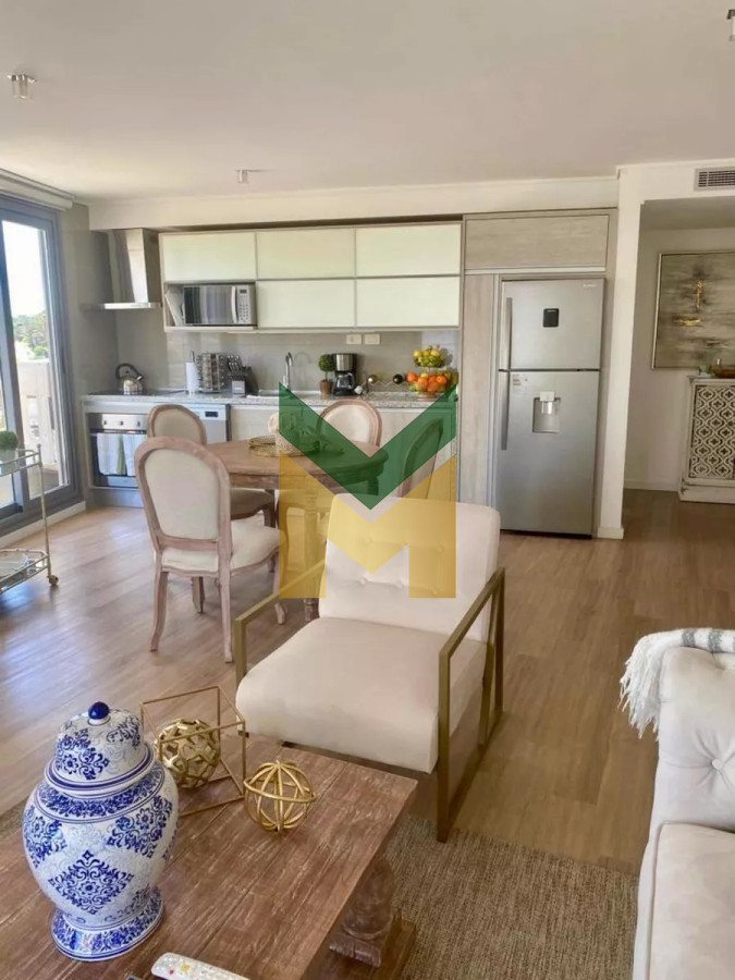 Apartamento ID.5671 - Apartamento en venta de 2 dormitorios, Torre de categoría.