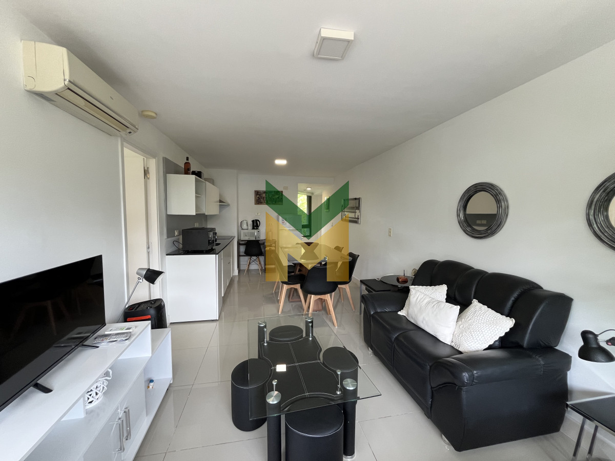 Apartamento ID.6524 - Apartamento en venta - 1 dormitorio edificio con servicios