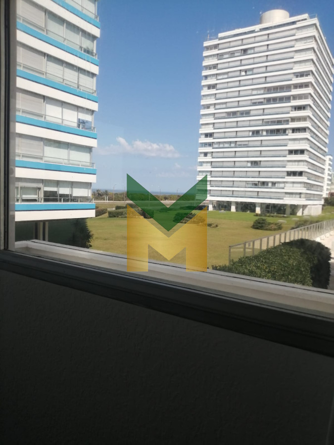 Apartamento ID.1960 - Apartamento en venta , Aidy Grill , Punta del Este 