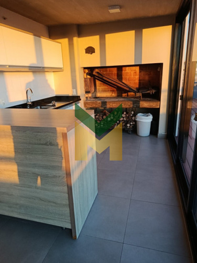 Apartamento ID.6468 - Se Vende Apartamento De 2 Dormitorios En Barrio Cantegril