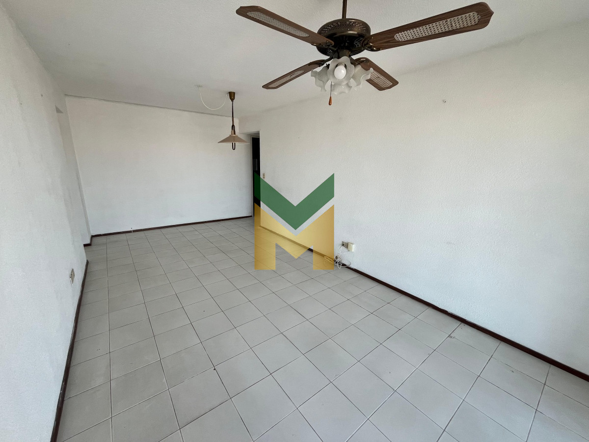 Apartamento ID.5721 - Apartamento en venta - 3 dormitorios Barrio Ipora.