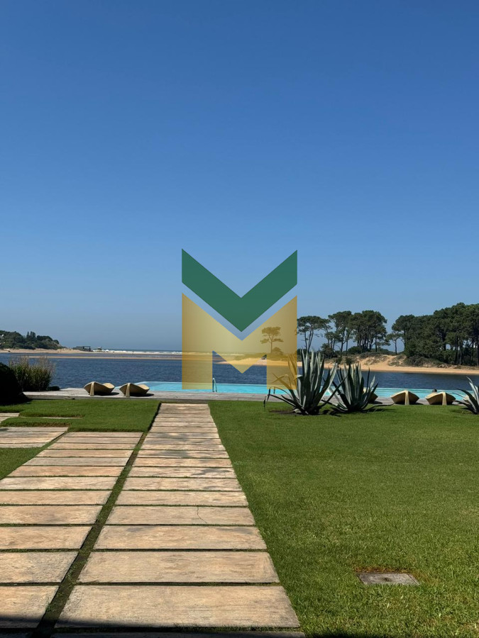 Apartamento ID.6991 - Exclusividad En La Barra - Gran Planta 