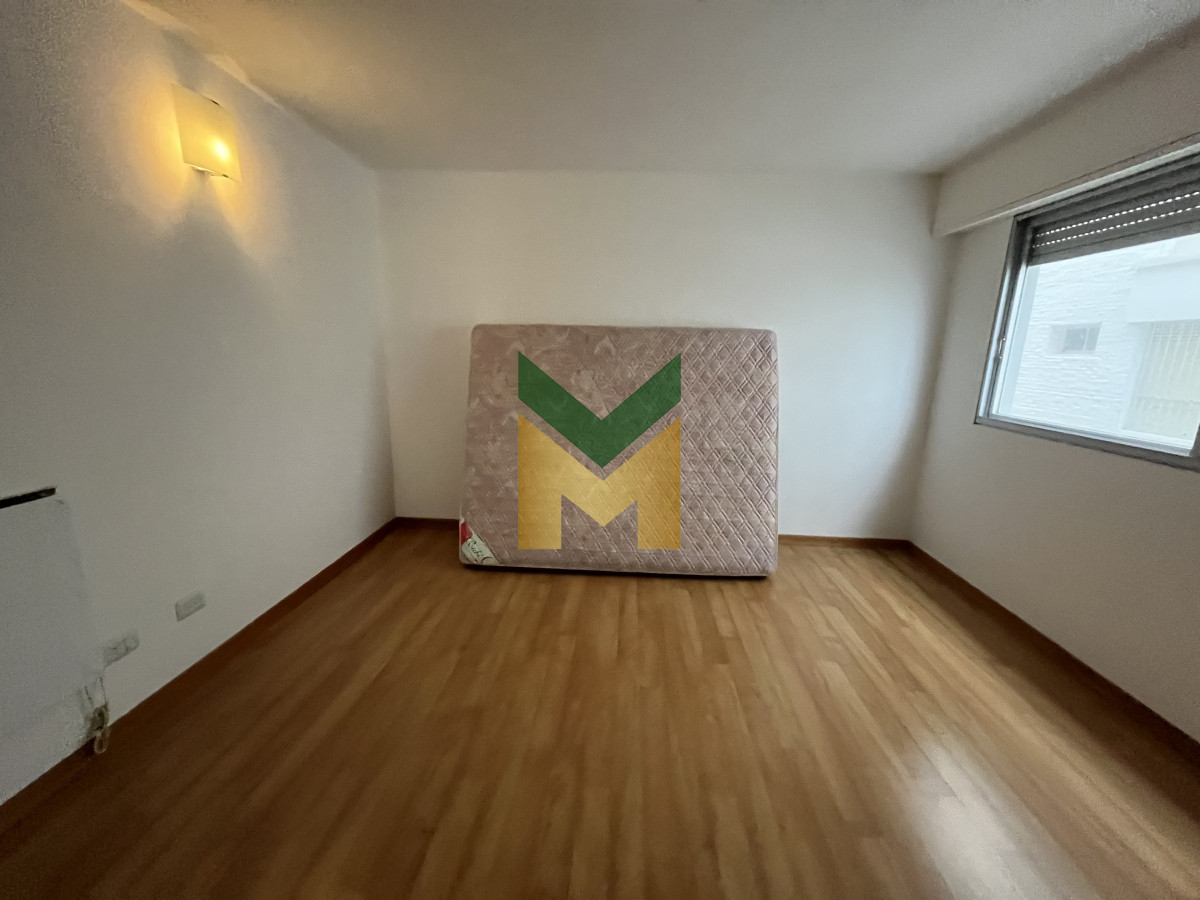 Apartamento ID.3087 - Apartamento en venta, puerto Punta del Este.