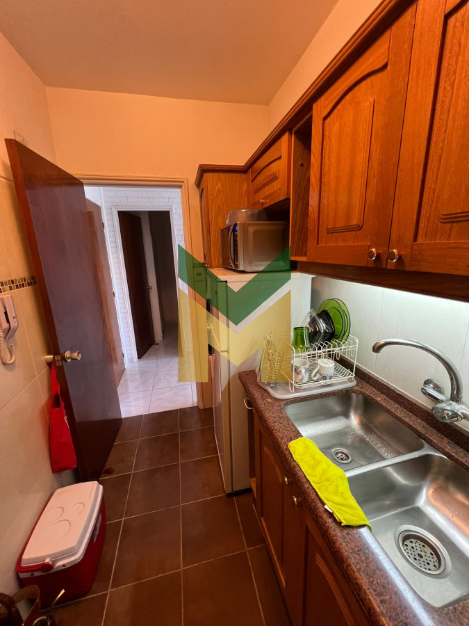 Apartamento ID.6006 - 2 dormitorios frente al mar - Playa Mansa.