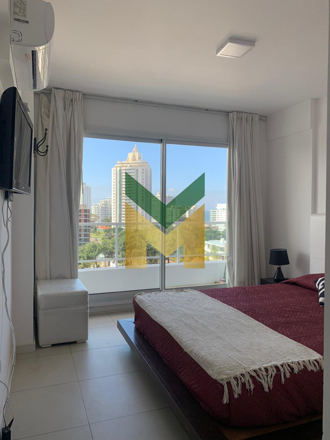 Apartamento ID.860 - Apartamento en Alquiler Anual, Aidy Grill, Punta del Este