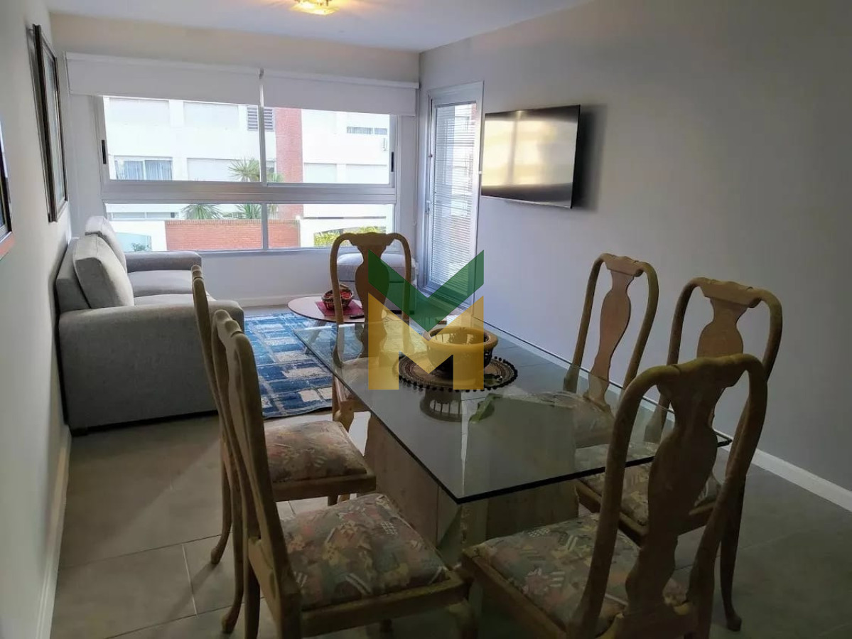 Apartamento ID.5085 - Apartamento En Venta, Punta Del Este.