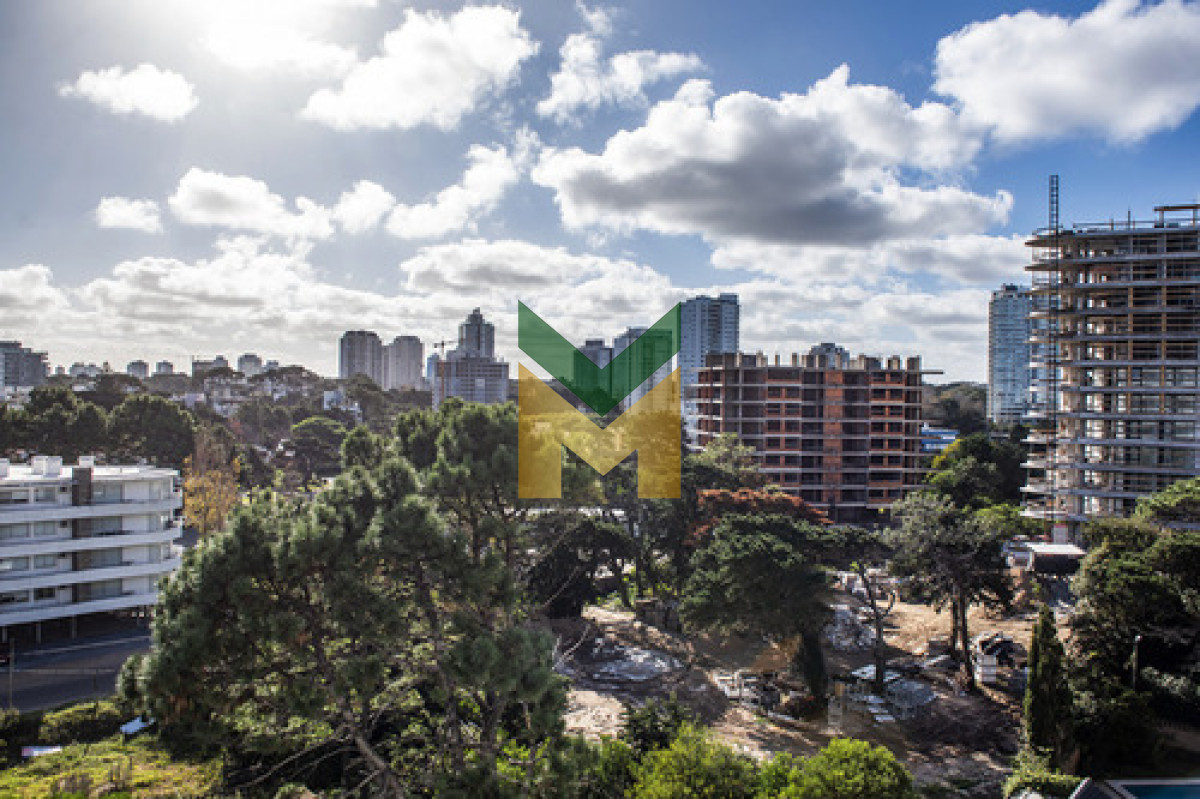 Apartamento ID.6546 - Apto. Venta proximo a Playa Brava De 3 Dormitorios, En Punta Del Este
