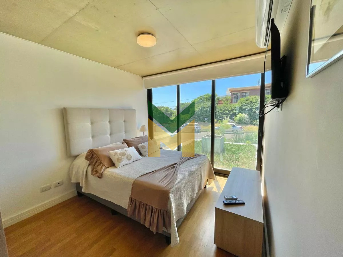 Apartamento ID.2315 - Apartamento en venta , 2 dormitorios, playa mansa, punta del este