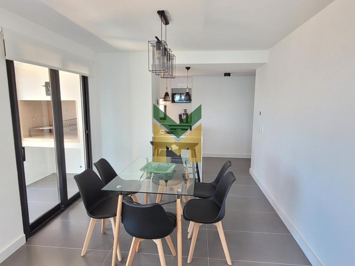 Apartamento ID.2217 - Apartamento en venta, 3 dormitorios 2 baños, Bonaire IV-Punta del Este