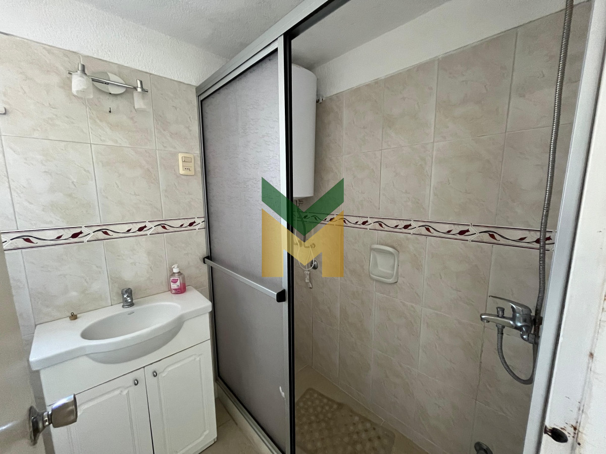 Apartamento ID.5721 - Apartamento en venta - 3 dormitorios Barrio Ipora.