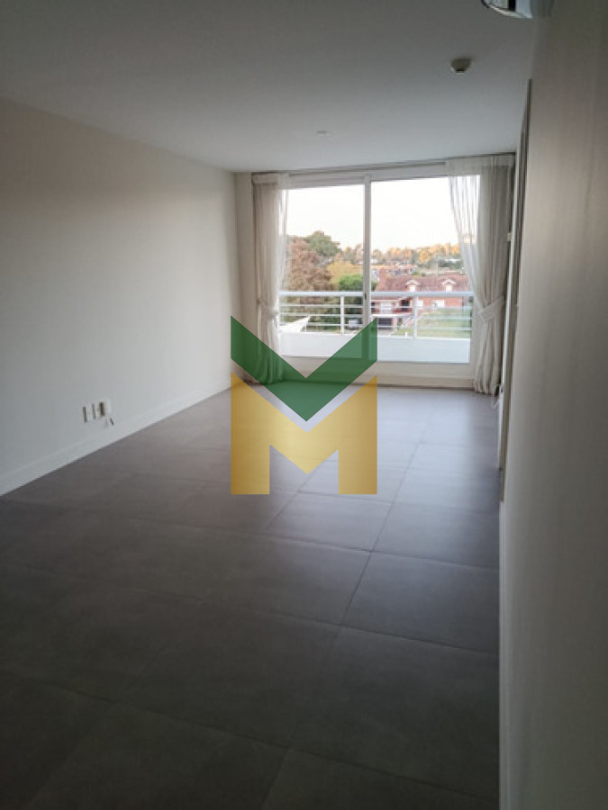 Apartamento ID.6468 - Se Vende Apartamento De 2 Dormitorios En Barrio Cantegril