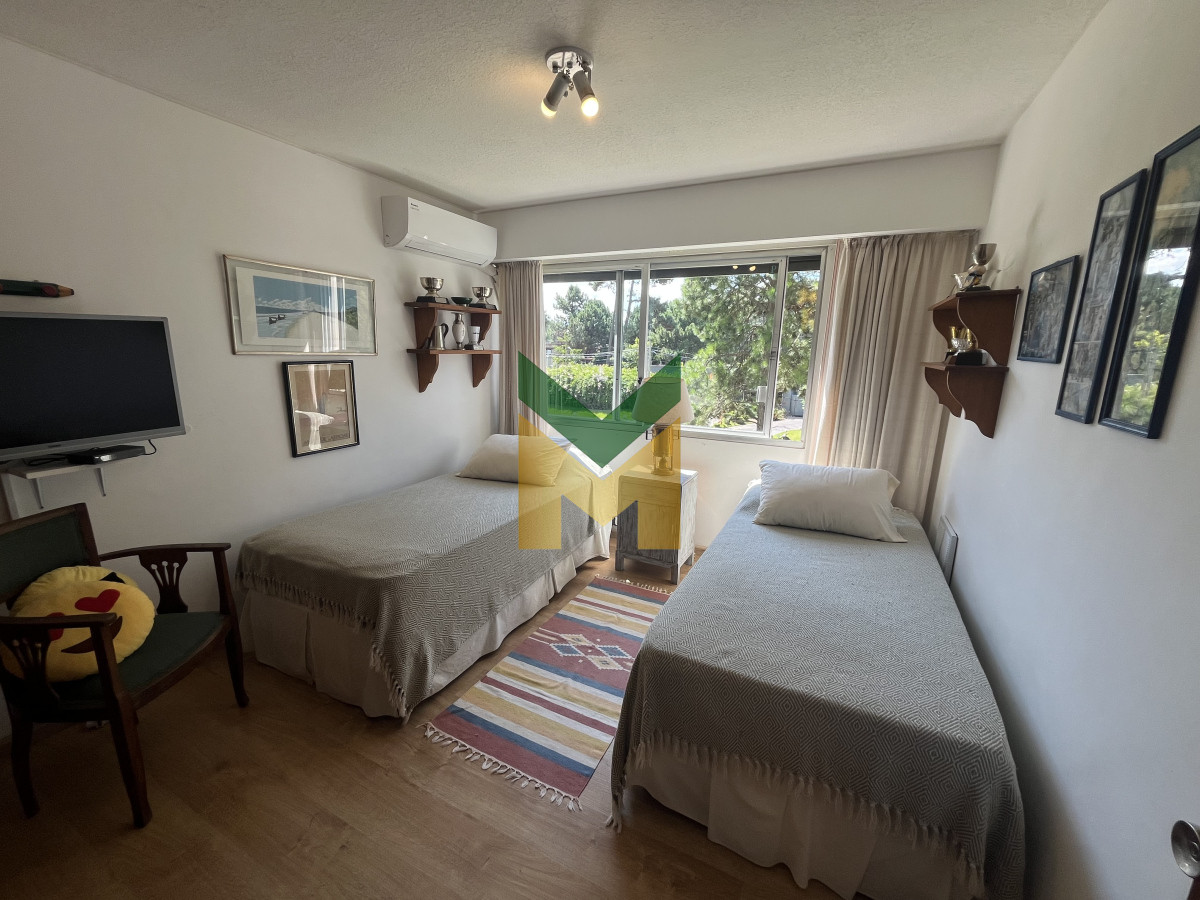 Apartamento ID.209 - Hermoso y amplio departamento en Roosevelt - Venta