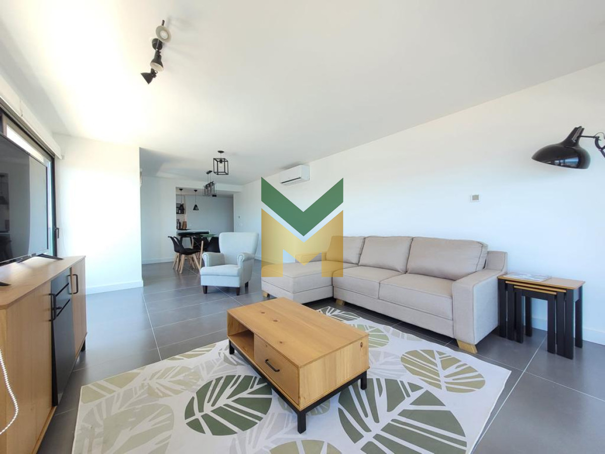 Apartamento ID.2217 - Apartamento en venta, 3 dormitorios 2 baños, Bonaire IV-Punta del Este