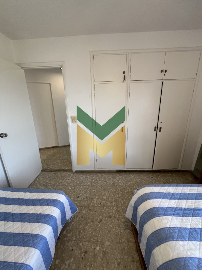Apartamento ID.5873 - Alquiler temporal frente al mar - 3 dormitorios con parrilla.
