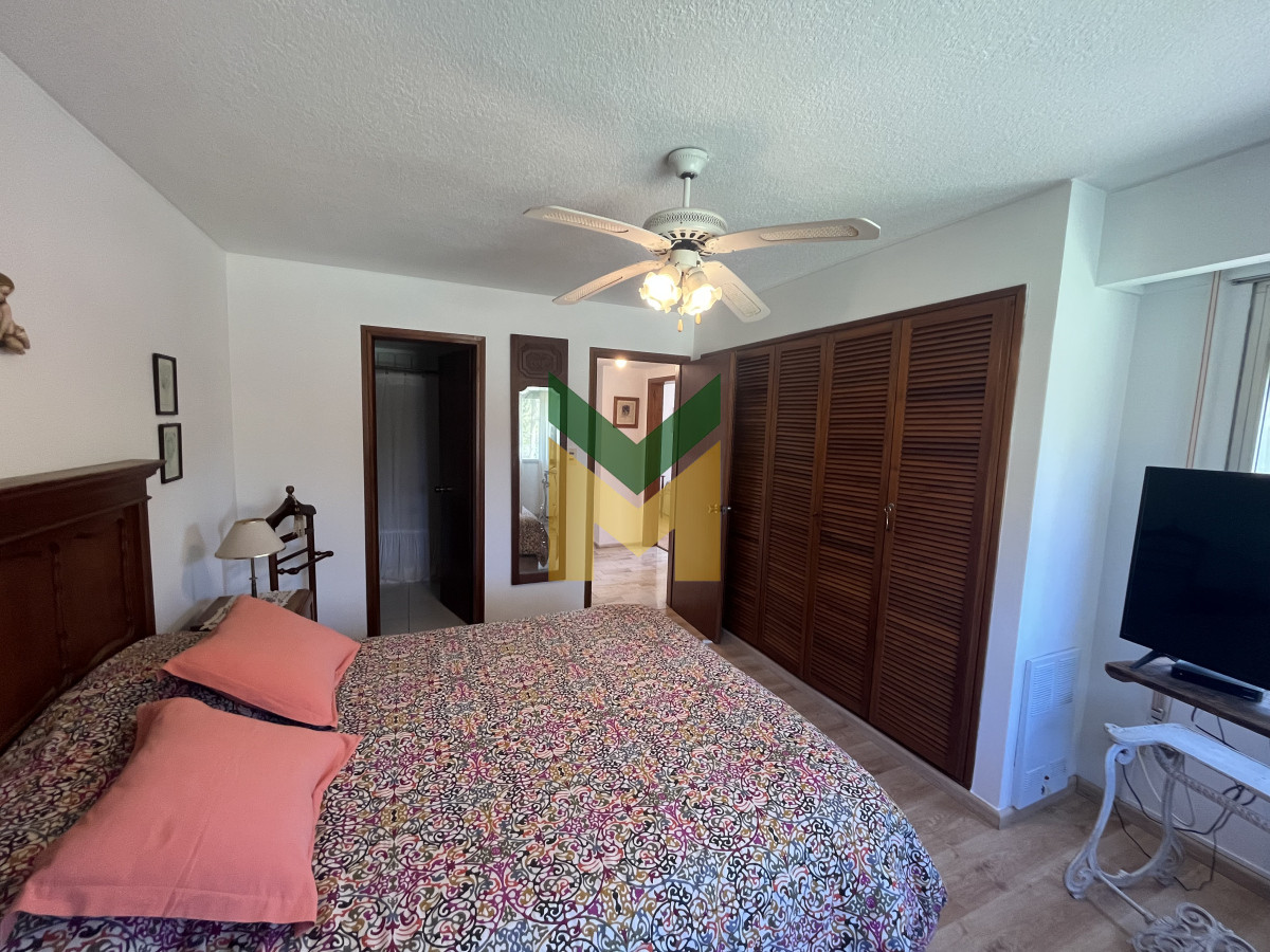 Apartamento ID.209 - Hermoso y amplio departamento en Roosevelt - Venta