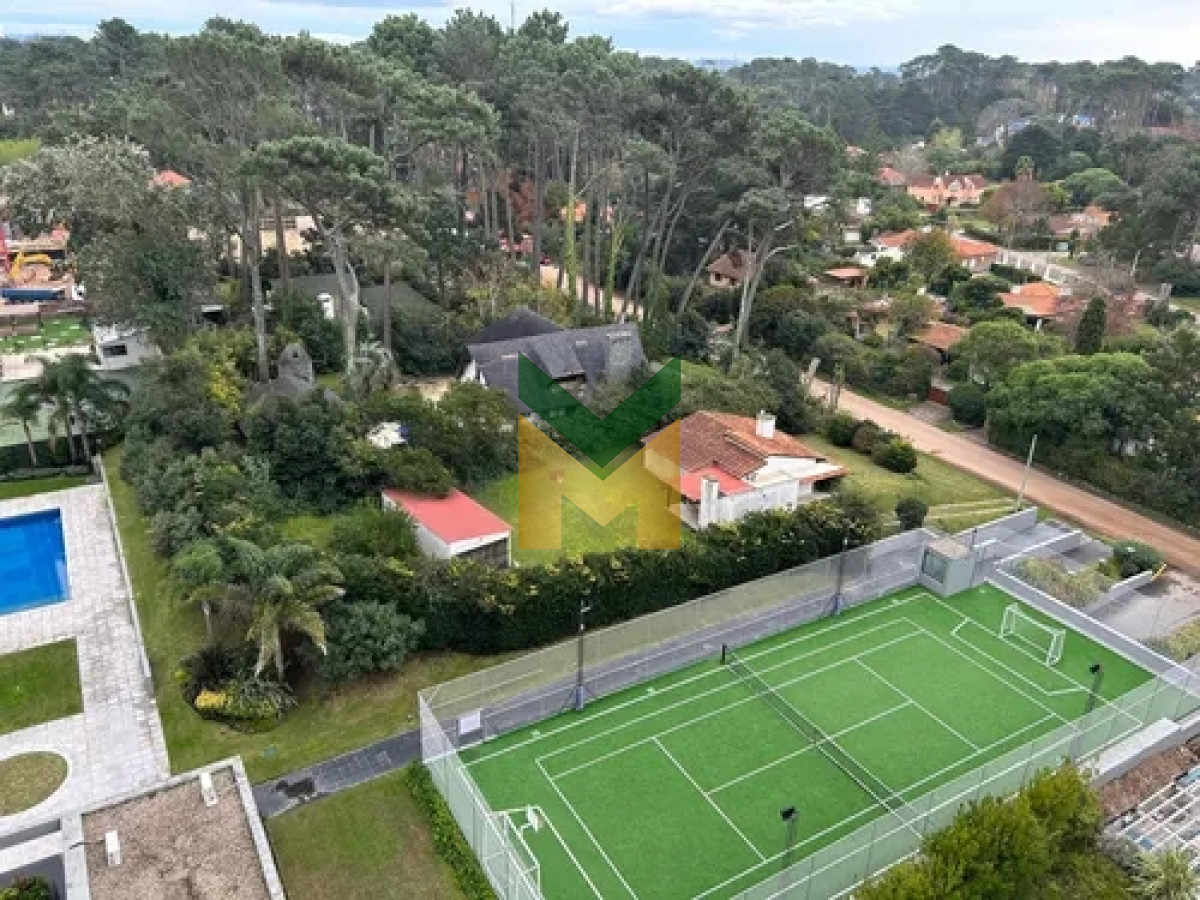 Apartamento ID.4723 - Apartamento en venta 1 dormitorio, Punta Del Este