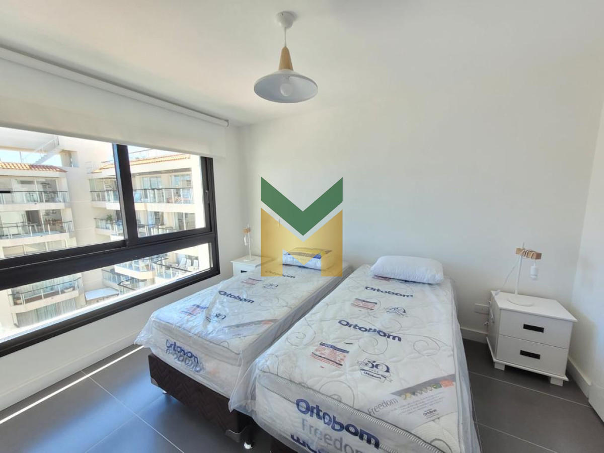 Apartamento ID.2217 - Apartamento en venta, 3 dormitorios 2 baños, Bonaire IV-Punta del Este