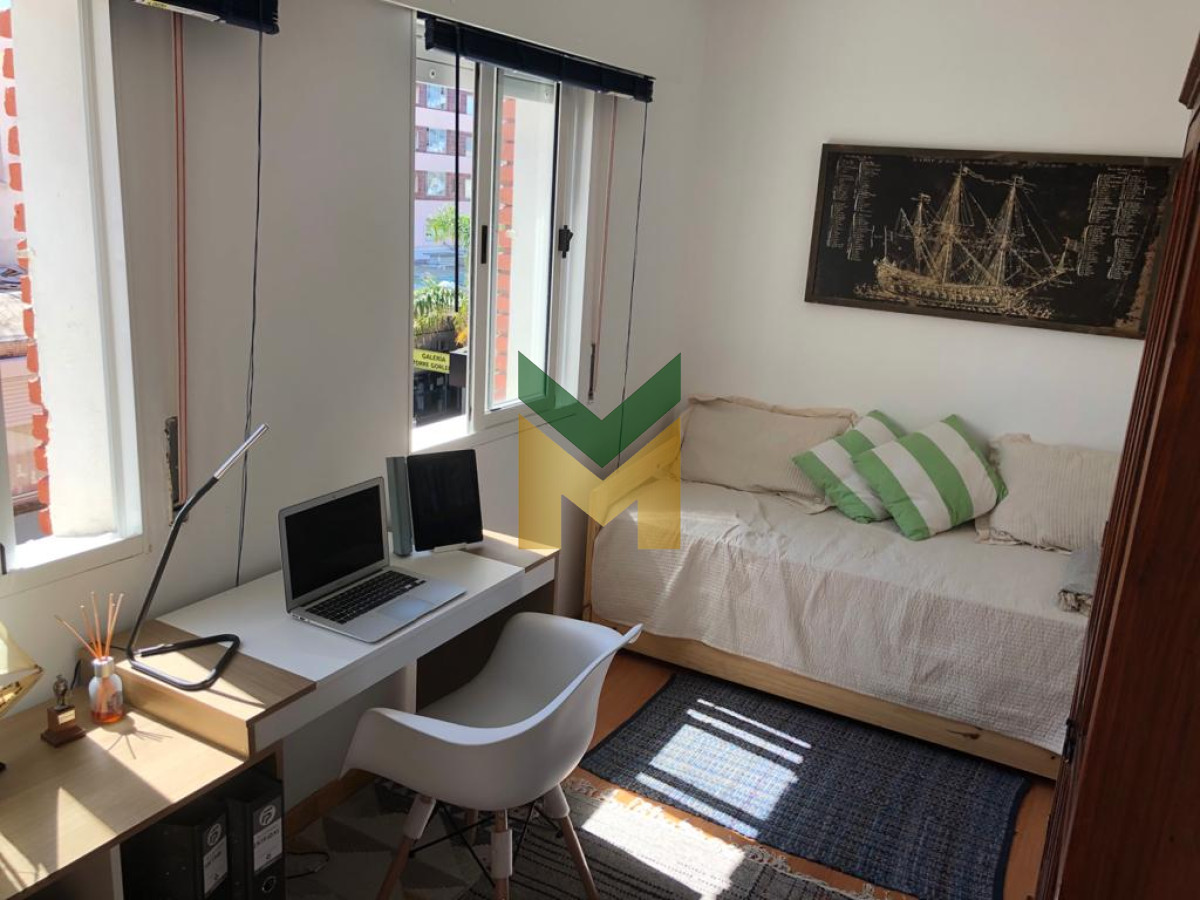 Apartamento ID.1383 - Hermoso  apartemnto en venta , Punta el este , Gorlero al 811
