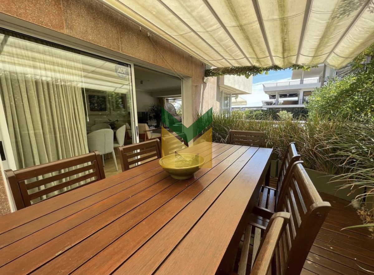 Apartamento ID.3977 - Apartamento en alquiler anual Punta del Este 