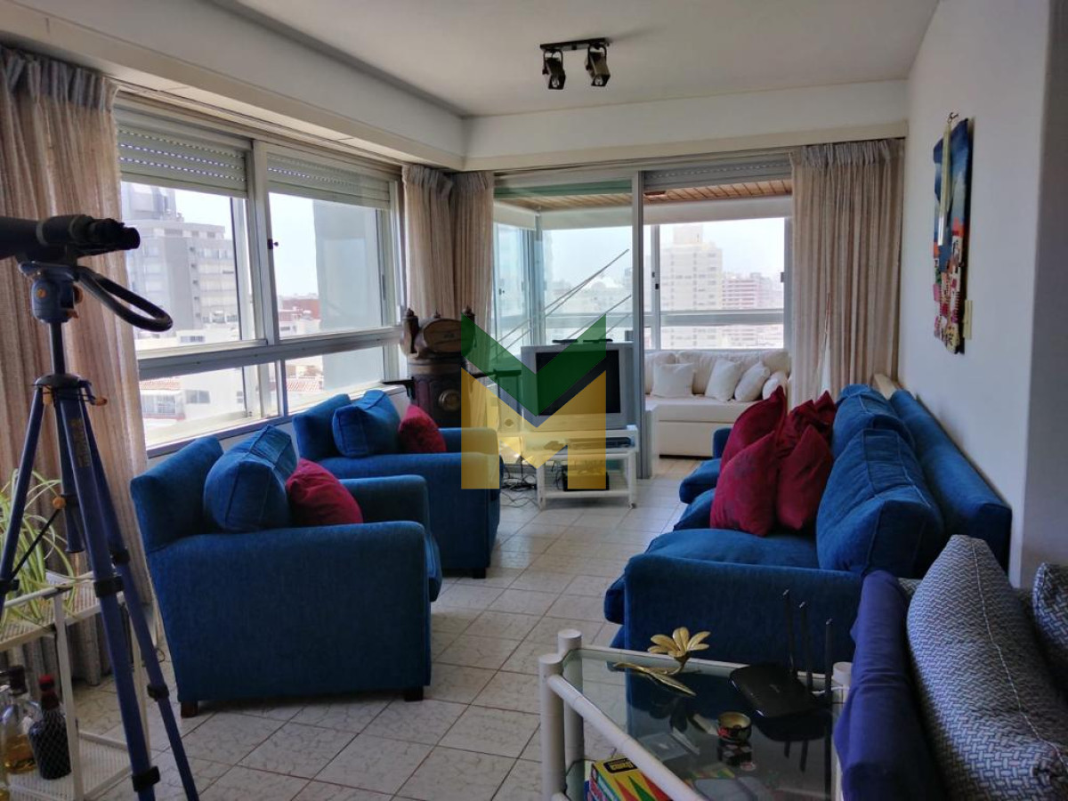 Apartamento ID.1620 - Apartamento en venta , peninsula , Punta Del este 