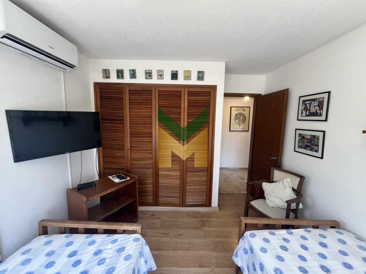 Apartamento ID.209 - Hermoso y amplio departamento en Roosevelt - Venta