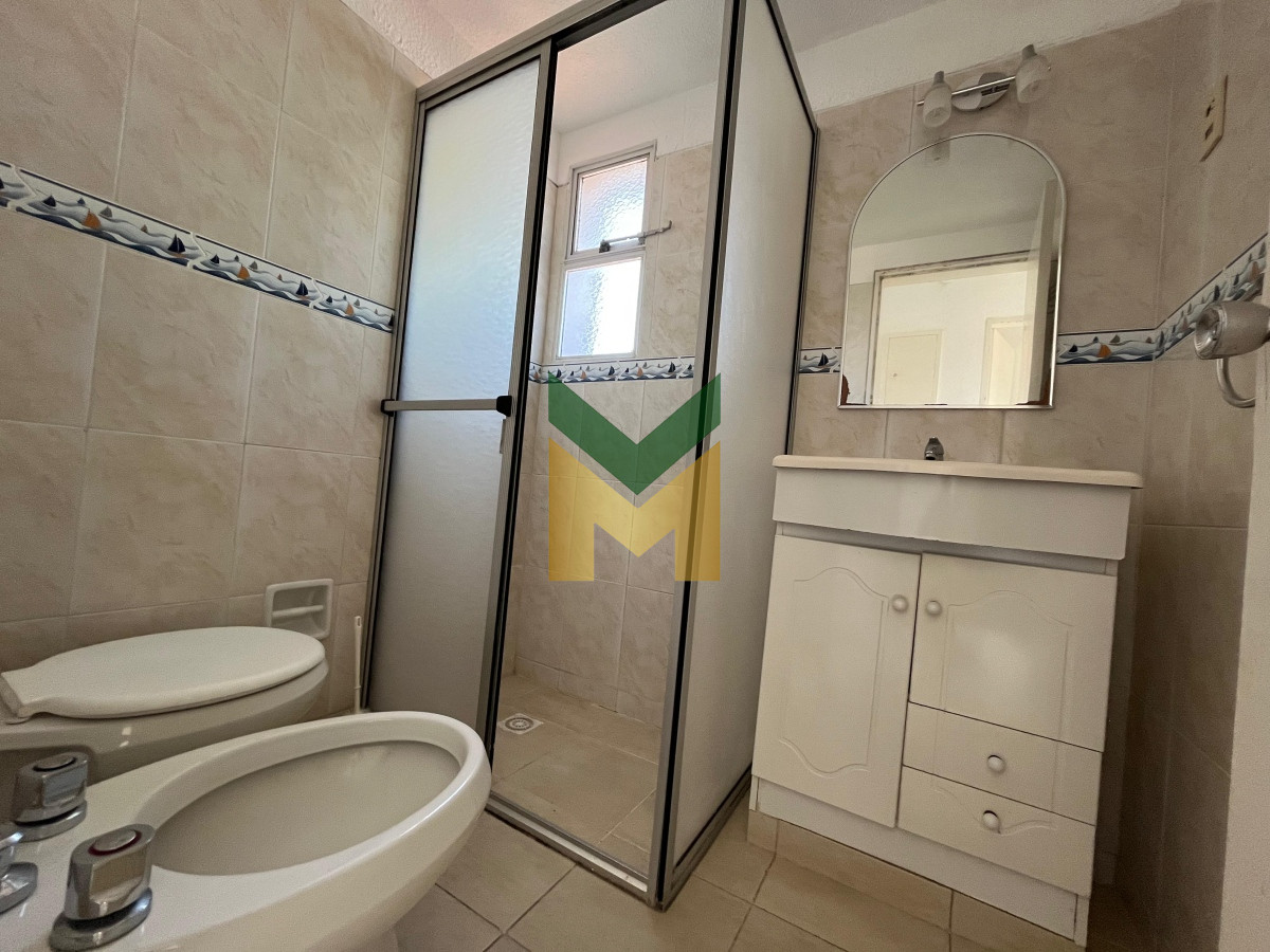 Apartamento ID.5721 - Apartamento en venta - 3 dormitorios Barrio Ipora.