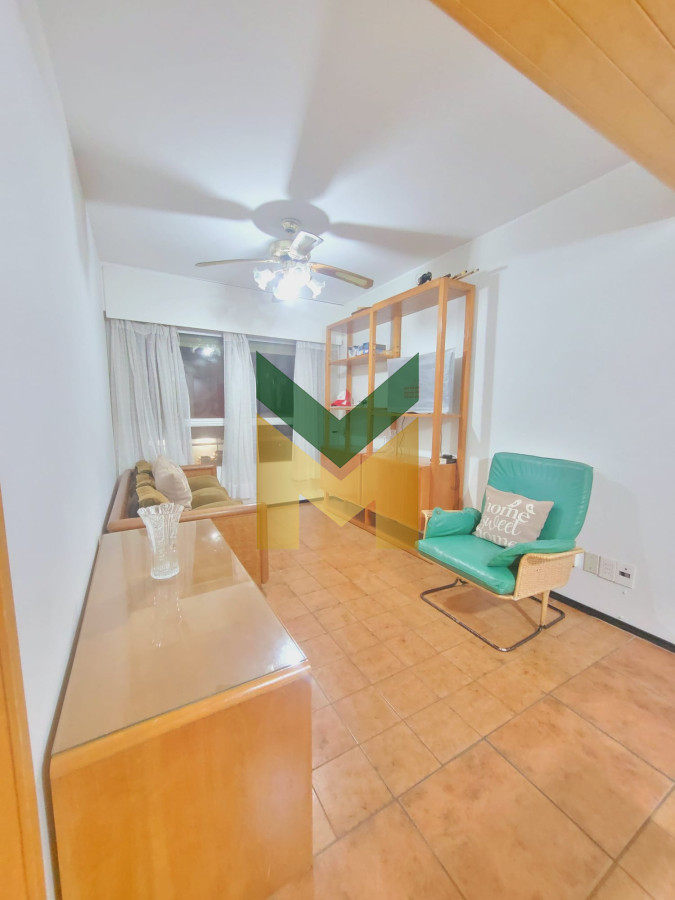 Apartamento ID.4419 - Apartamento en Venta, Peninsula, Punta del Este