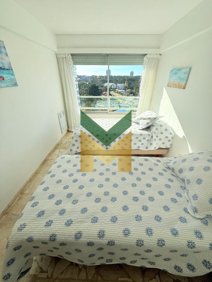 Apartamento ID.6479 - Apartamento en venta - 2 dormitorios y medio Playa Mansa