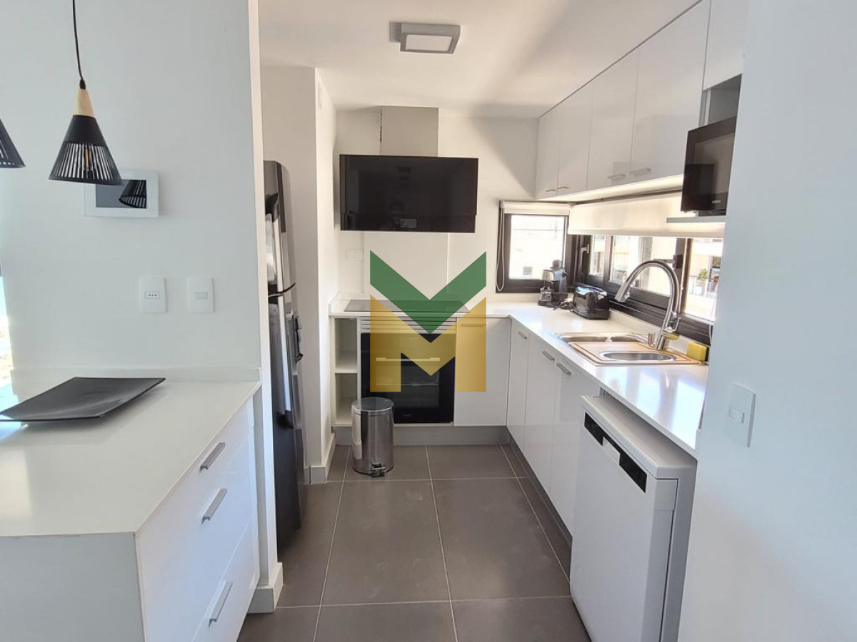 Apartamento ID.2217 - Apartamento en venta, 3 dormitorios 2 baños, Bonaire IV-Punta del Este