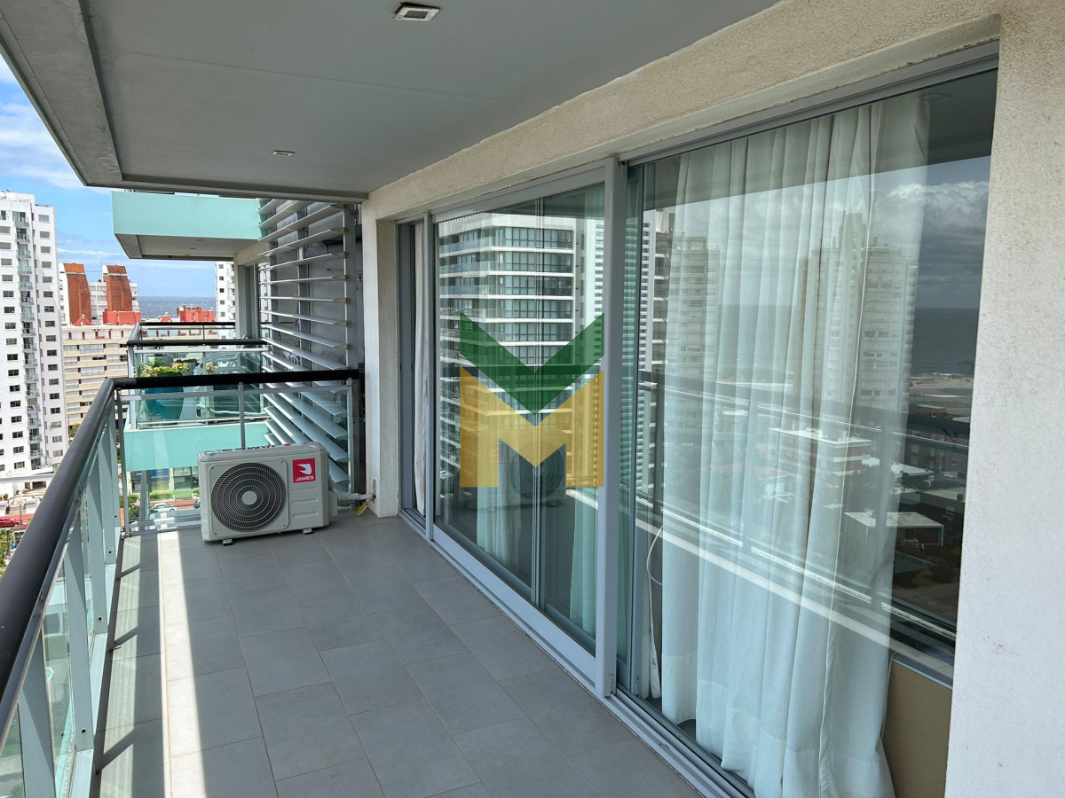 Apartamento ID.4717 - Apartamento en venta y alquiler de 2 dormitorios, Punta Del Este.