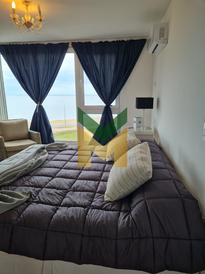 Apartamento ID.6104 - Apartamento en primera linea - 4 dormitorios Pinares Playa Mansa.