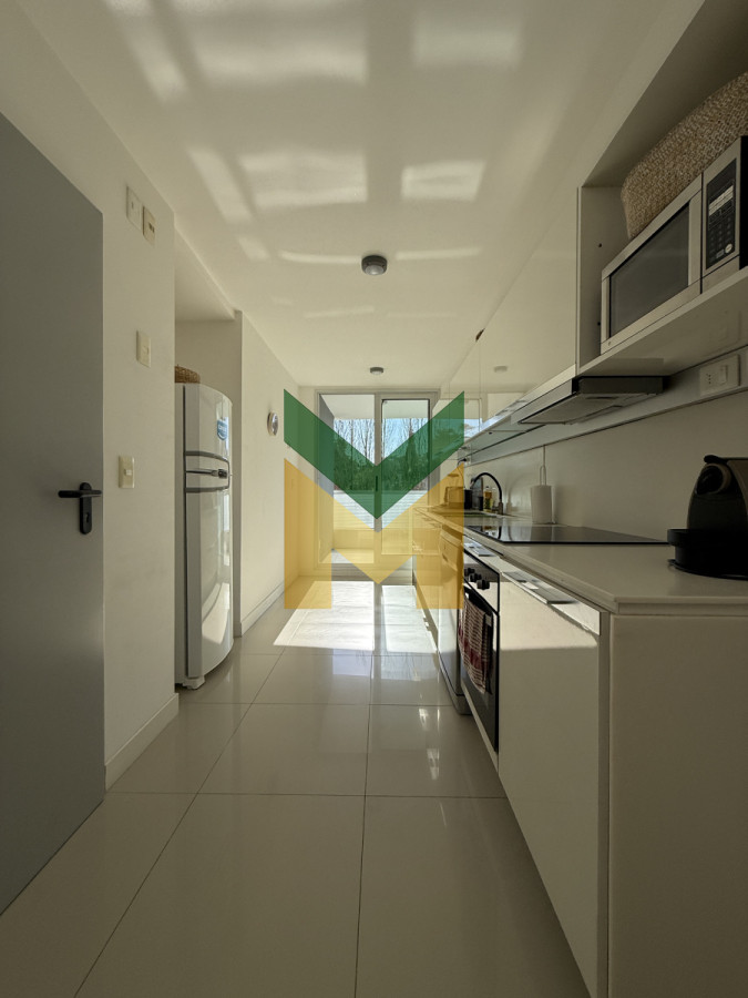 Apartamento ID.6498 - Apartamento en Venta Playa Mansa 