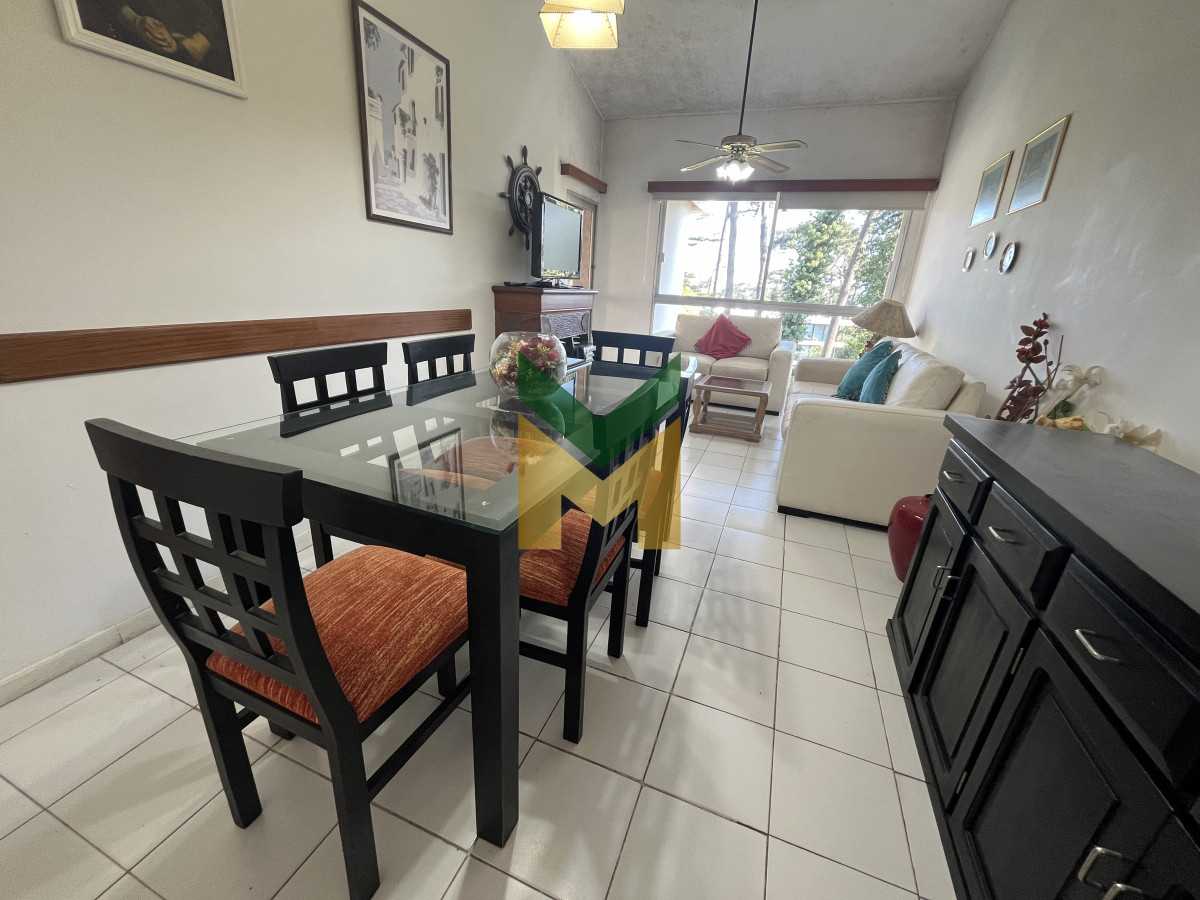 Apartamento ID.5890 - Apartamento en venta o alquiler temporario - 3 dormitorios Playa Mansa.
