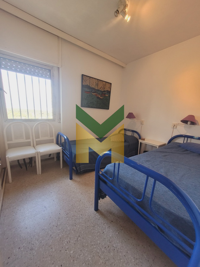 Apartamento ID.5490 - Apartamento En Venta 3 dormitorios a 400 metros del mar!! 