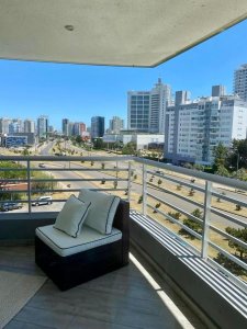 Apartamento en venta de 2 dormitorios, Torre de categoría.