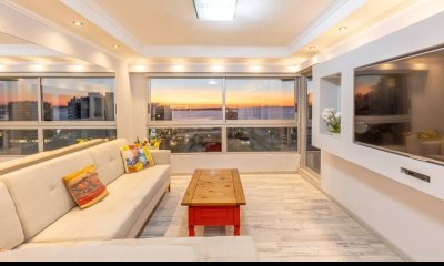 Apartamento en venta - 3 dormitorios a 200 metros del mar.
