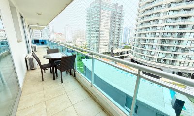 Apartamento en venta de 2 dormitorios, Proximo a Playa Brava y Mansa..