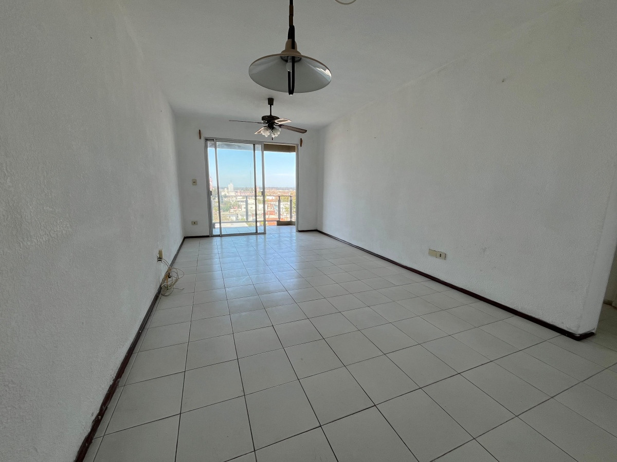 Apartamento en venta - 3 dormitorios Barrio Ipora.