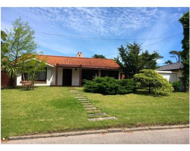 casa en venta , cantegril , punta del este  - vlx1882c