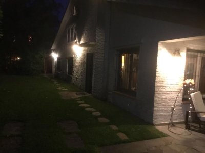 casa en venta , cantegril , punta del este  - vlx1525c