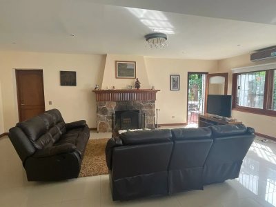 casa en venta , cantegril , punta del este  - vlx1882c