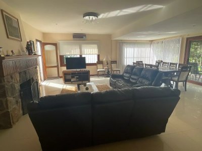 casa en venta , cantegril , punta del este  - vlx1882c